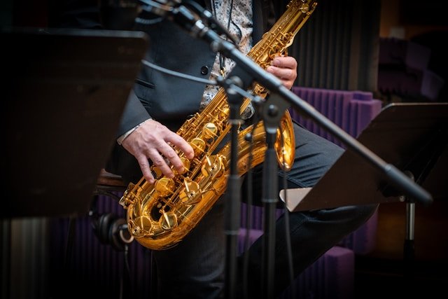 Mendini Saxophones
